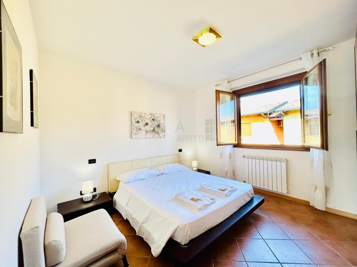 Artemide Apartment - A Soli 150M Dal Lago Di Garda 西尔米奥奈 外观 照片