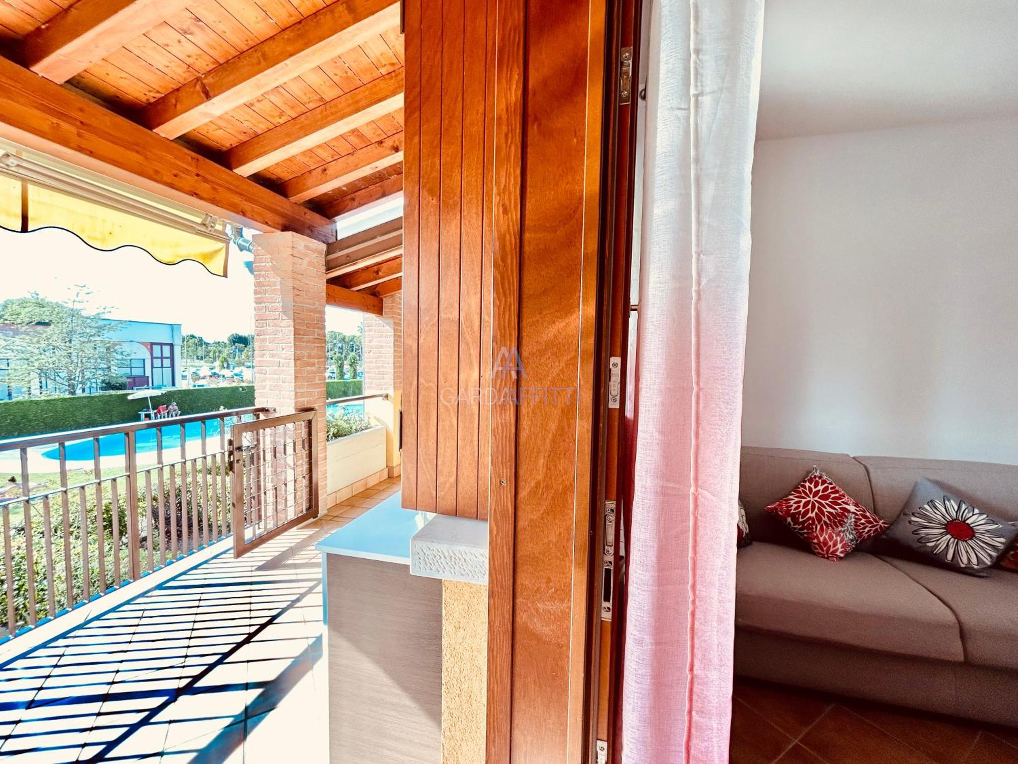 Artemide Apartment - A Soli 150M Dal Lago Di Garda 西尔米奥奈 外观 照片