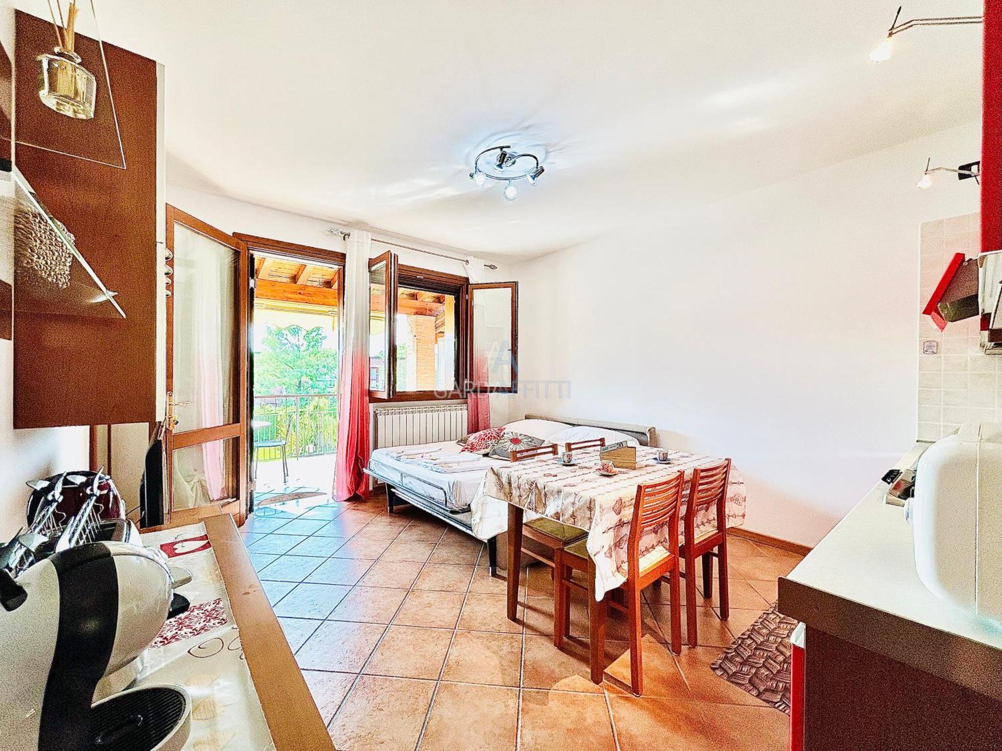Artemide Apartment - A Soli 150M Dal Lago Di Garda 西尔米奥奈 外观 照片