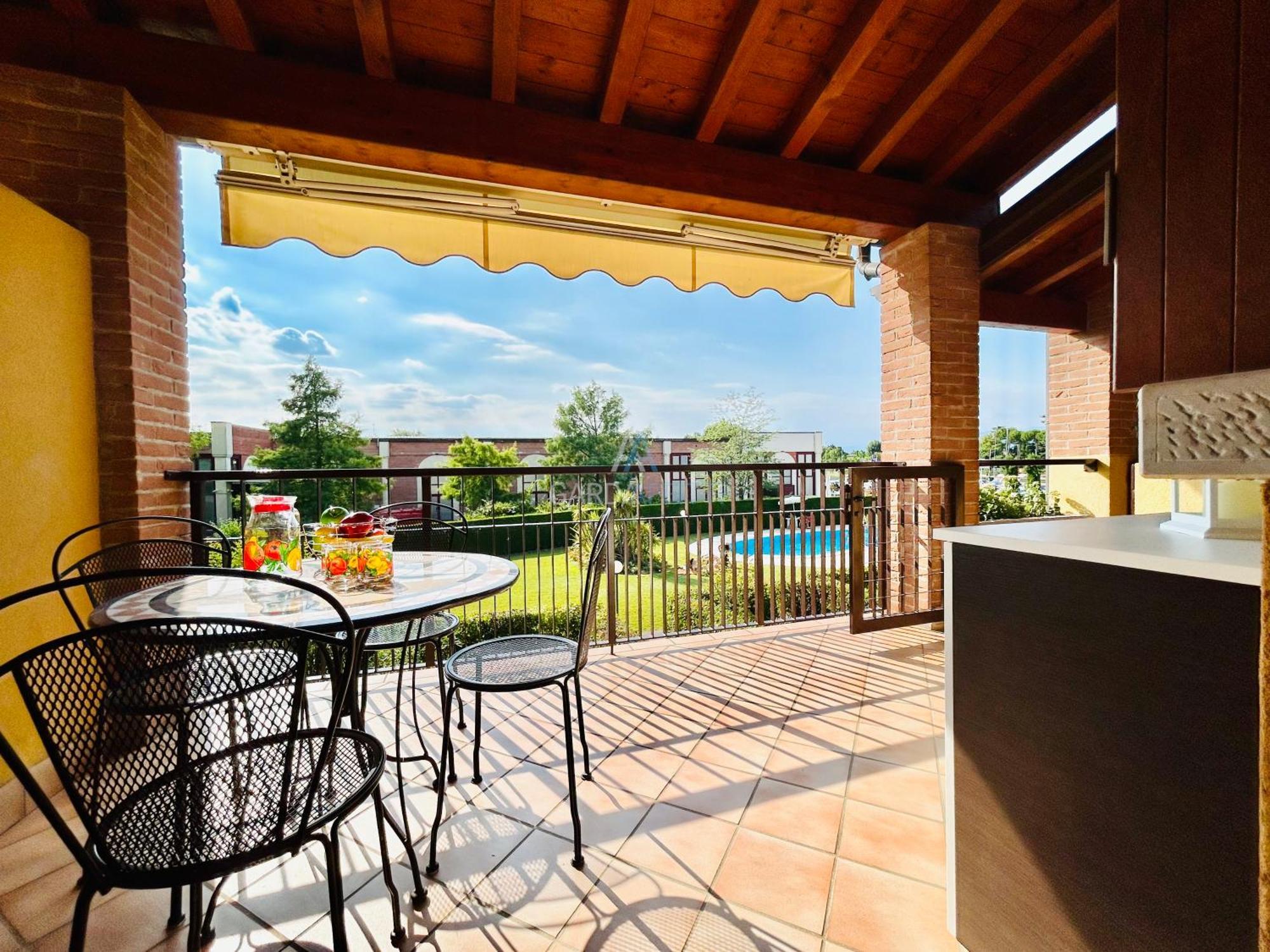 Artemide Apartment - A Soli 150M Dal Lago Di Garda 西尔米奥奈 外观 照片