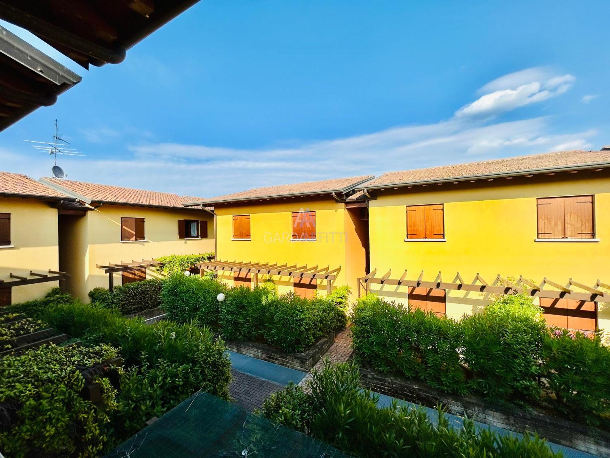 Artemide Apartment - A Soli 150M Dal Lago Di Garda 西尔米奥奈 外观 照片