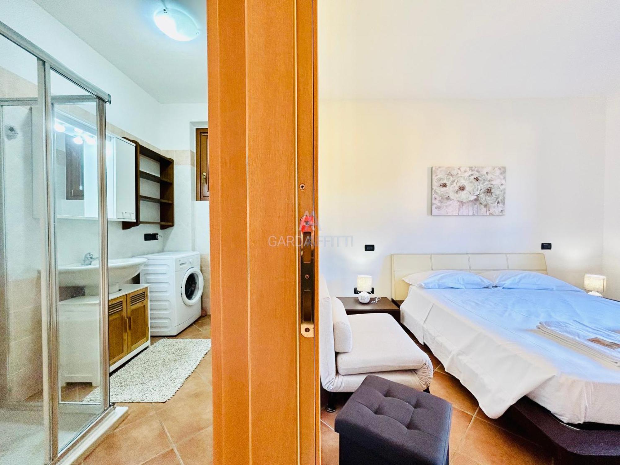 Artemide Apartment - A Soli 150M Dal Lago Di Garda 西尔米奥奈 外观 照片